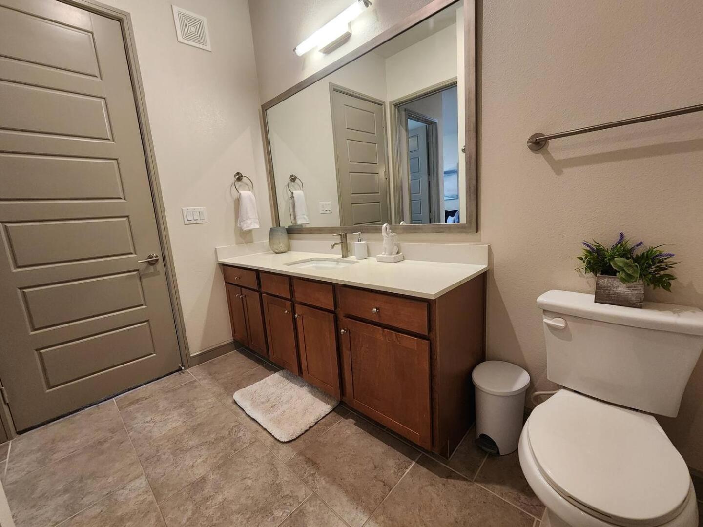 Elite Downtown Poolside Oasis Apartamento *